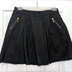 Dynamite Black Pleated Skirt (size S)
